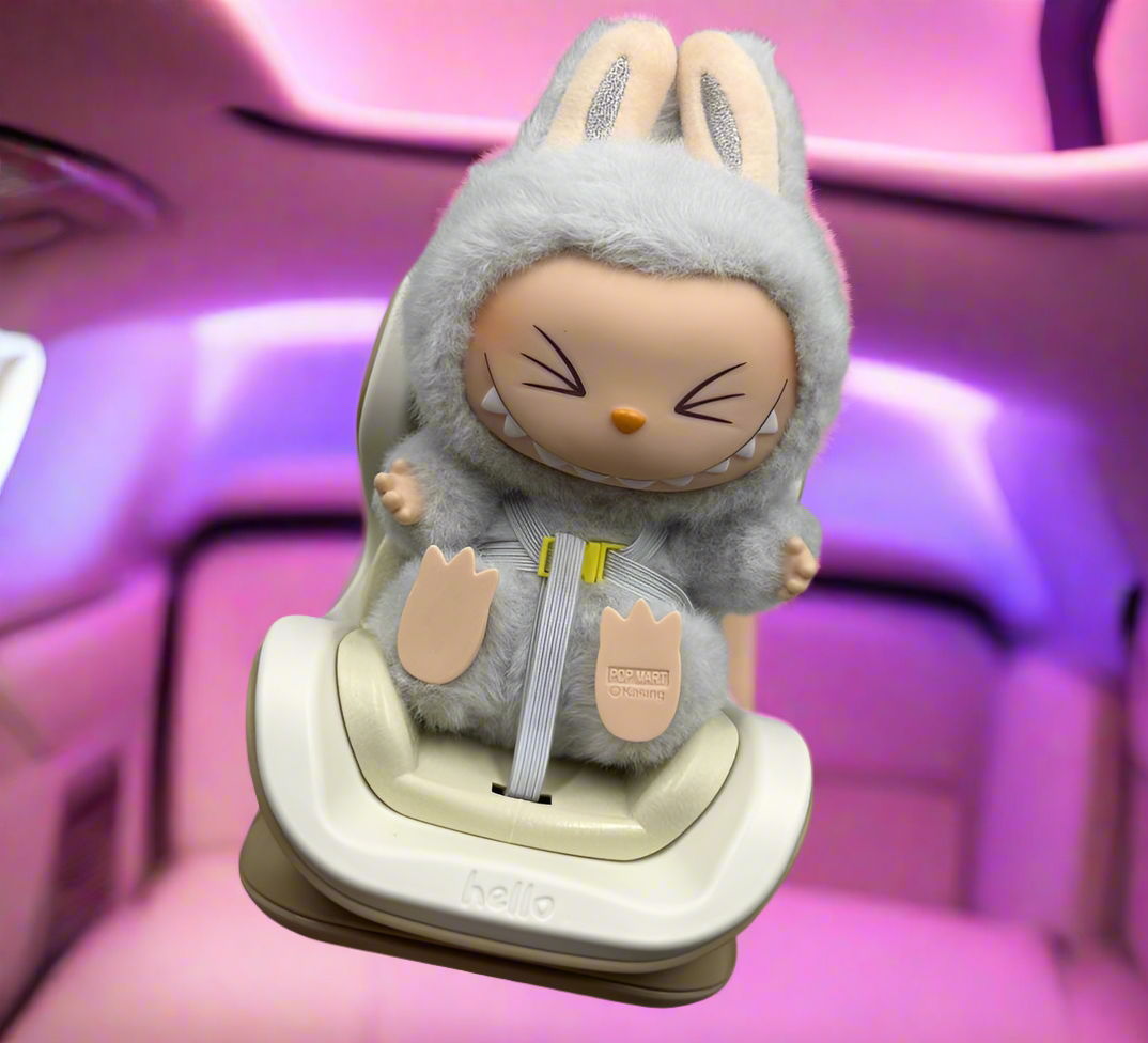 Bubu’s Fancy Chair